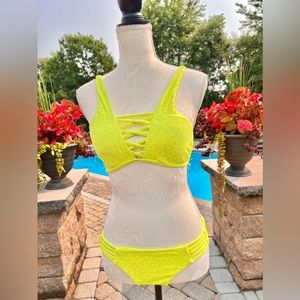 Neon Yellow TiniBikini